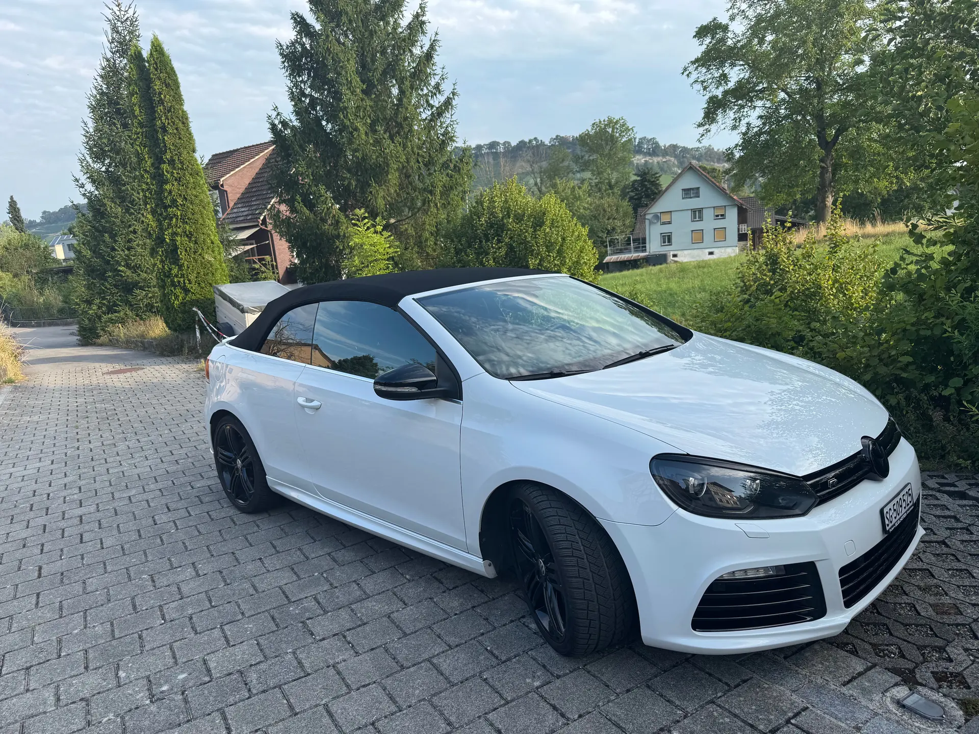 VW Golf 2.0 TSI R — Cabriolet haute performance, sans accident