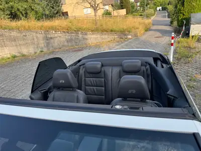 VW Golf 2.0 TSI R — Cabriolet haute performance, sans accident — Innenraum