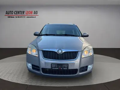Skoda Fabia 1.6 Ambiente — Break pratique, entretien à jour, sans sinistre — vue extérieure