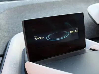 BMW i3 (94Ah) 2017 — Citadine électrique performante, 73 900 km, sans accident — Miniature 11