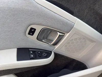 BMW i3 (94Ah) 2017 — Citadine électrique performante, 73 900 km, sans accident — Miniature 21