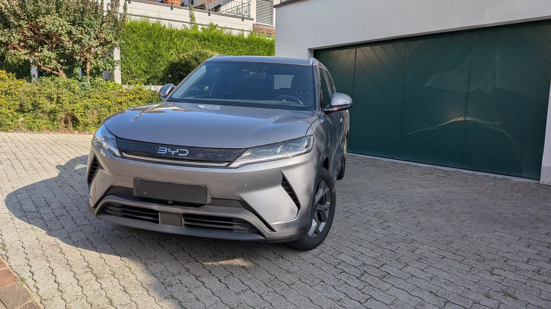 BYD ATTO 2 Comfort 64.8 kWh — SUV électrique 204 ch, faible kilométrage — vista esterna