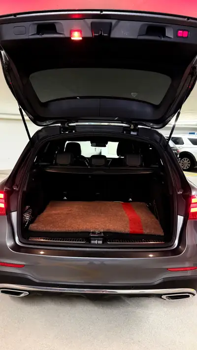 Mercedes-Benz GLC 250 d AMG Line — SUV diesel premium, 138 000 km, traction intégrale — detail