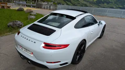 Porsche 911 Carrera S PDK 2015 — Coupé légendaire, 420 ch et garantie constructeur — interni