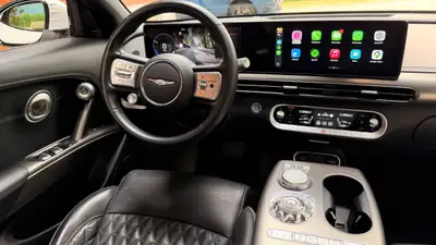 Genesis GV60 Dual Motor Sport AWD — SUV électrique haute performance, 27 500 km — Miniatur 10