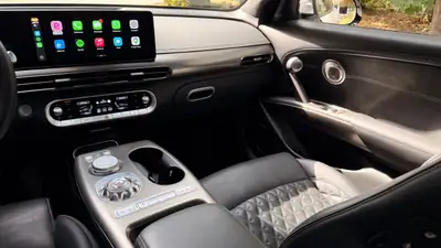 Genesis GV60 Dual Motor Sport AWD — SUV électrique haute performance, 27 500 km — Miniatur 11