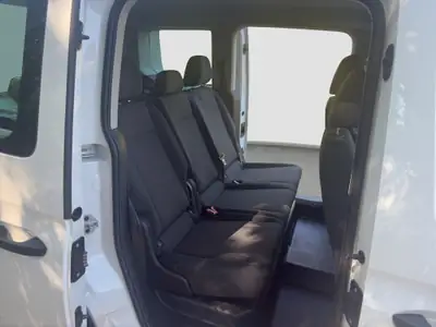 VW Caddy Kombi 2.0 TDI — Utilitaire polyvalent, entretien VW suivi, 53 000 km — Miniatura 11