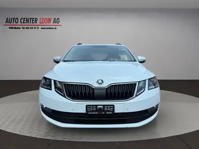 Skoda Octavia Combi 1.6 TDI — Monospace diesel fiable, équipé et sans sinistre — vue extérieure