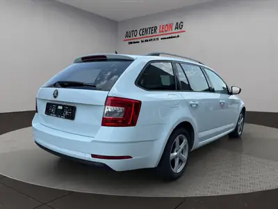 Skoda Octavia Combi 1.6 TDI — Monospace diesel fiable, équipé et sans sinistre — détail