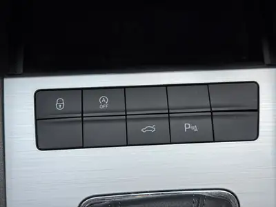 Skoda Octavia Combi 1.6 TDI — Monospace diesel fiable, équipé et sans sinistre — Miniature 26