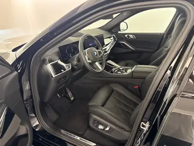 BMW X6 xDrive 48V 40d M SportPro — SUV coupé premium, motorisation hybride diesel 340 ch — tableau de bord
