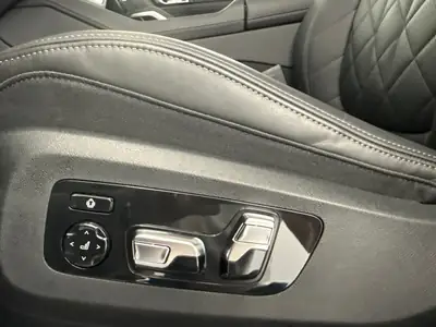 BMW X6 xDrive 48V 40d M SportPro — SUV coupé premium, motorisation hybride diesel 340 ch — Miniature 11