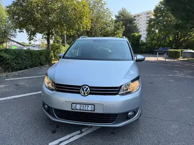 VW Touran 1.4 TSI Comfortline — Monospace familial 7 places, entretien AMAG complet — arrière