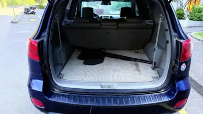 Hyundai Santa Fe 2.7 V6 Style 4WD — SUV 7 places robuste, sans accident — Miniature 10