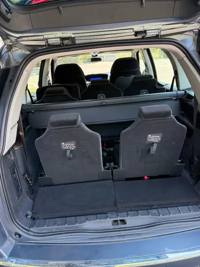 Citroën Grand C4 Picasso 2.0 HDI — Monospace 7 places fiable, diesel économique — tableau de bord