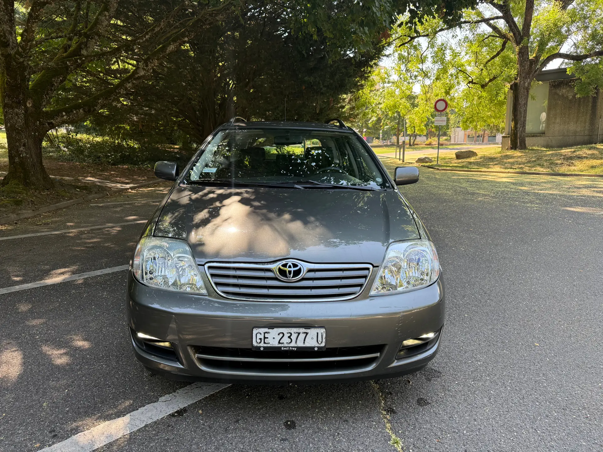 Toyota Corolla 2005 occasion Meyrin — 1