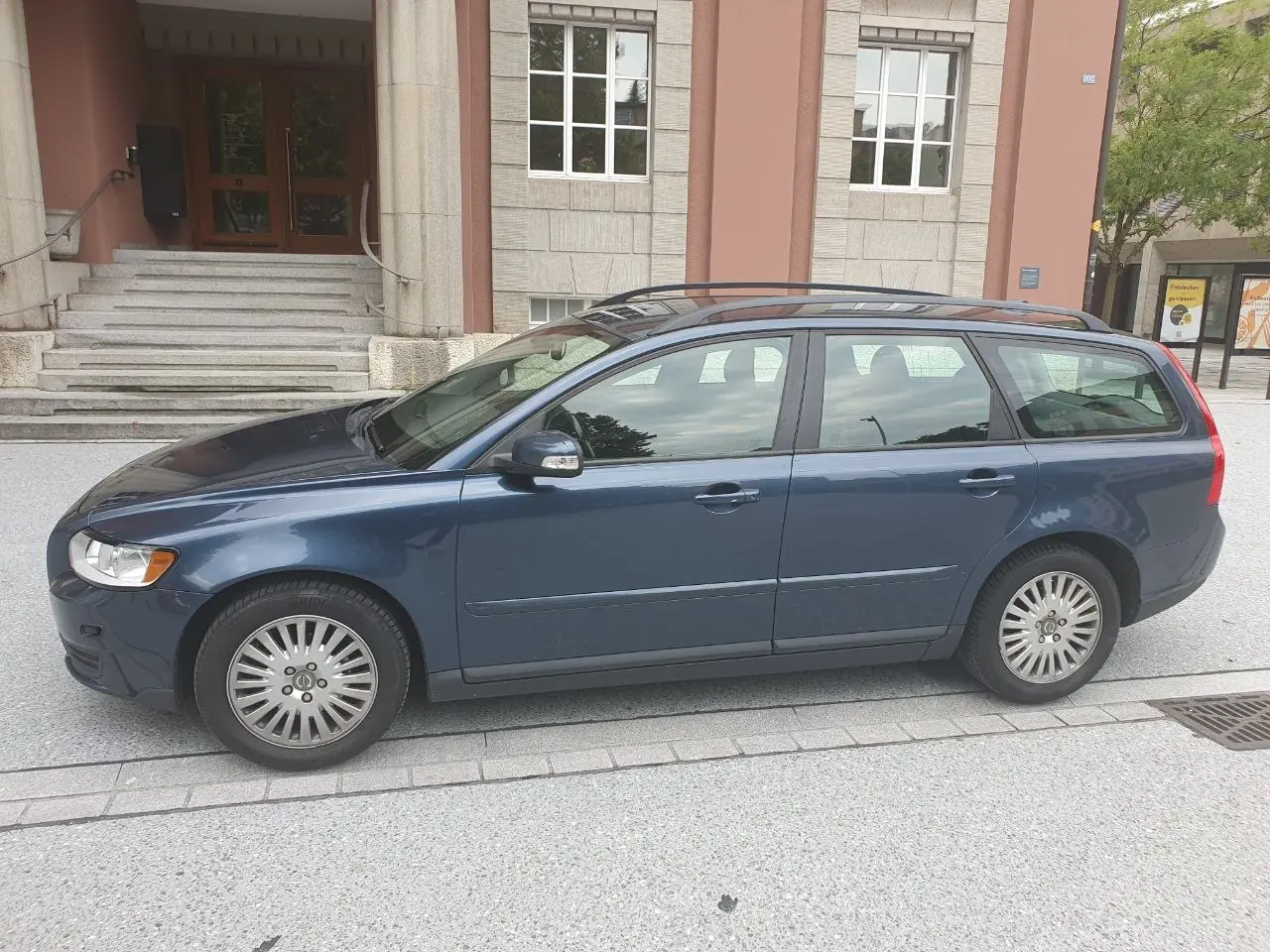 Volvo V50 1.8 FlexiFuel — Break polyvalent, biocarburant, révision complète — Außenansicht