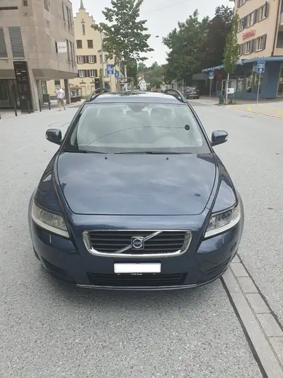 Volvo V50 1.8 FlexiFuel — Break polyvalent, biocarburant, révision complète — Heckansicht