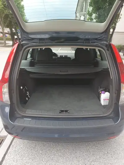 Volvo V50 1.8 FlexiFuel — Break polyvalent, biocarburant, révision complète — Detail