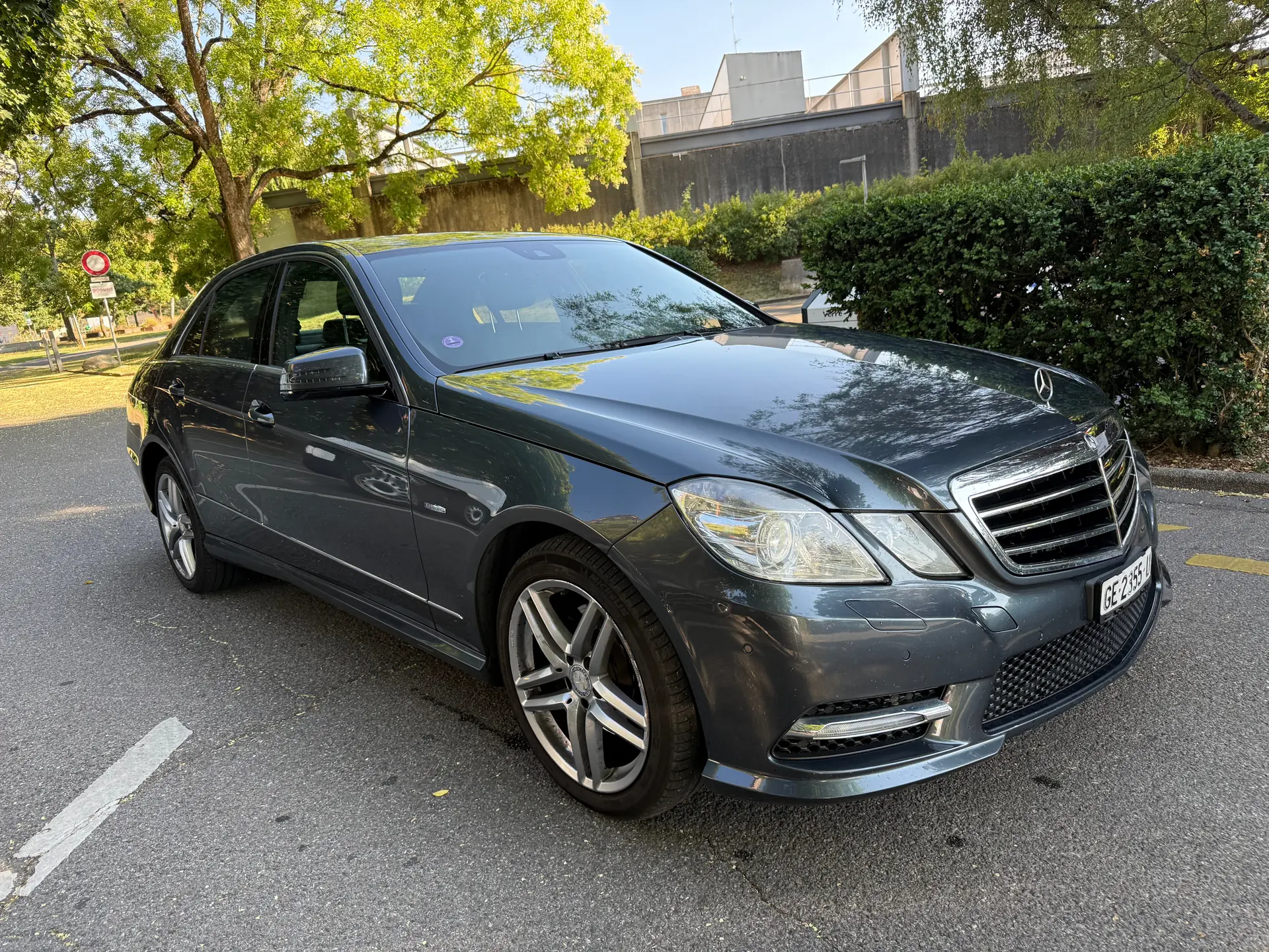 Mercedes-Benz Classe E 2012 occasion Meyrin — 3