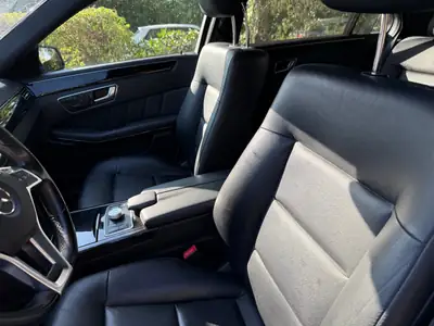 Mercedes-Benz E 300 CGI BlueEfficiency — Berline premium 4Matic, motorisation 252 ch — Miniature 10