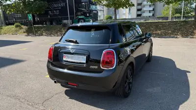 MINI Cooper 1.5i — Citadine dynamique et économe, 92 000 km seulement — vista posteriore