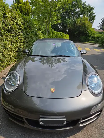 Porsche 911 3.6 Carrera 4 — Cabriolet légendaire, 57'150 km, toit ouvert — détail