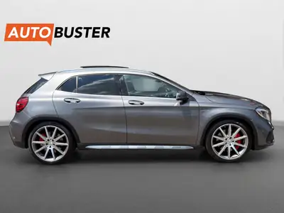 Mercedes-Benz GLA 45 AMG 4Matic — Performance urbaine et polyvalence SUV — détail