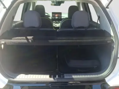 Hyundai Inster 49kWh Vertex Cross — SUV électrique compact, design aventure — Miniature 14