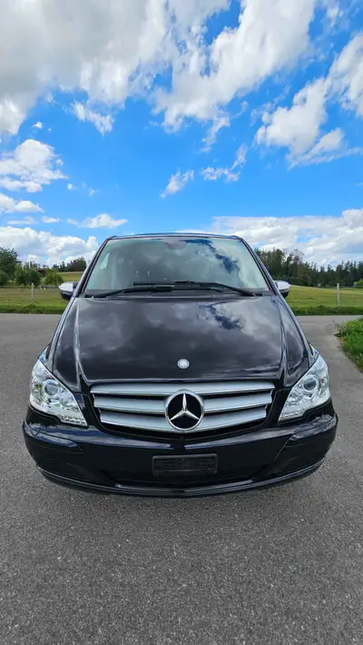 Mercedes-Benz Viano Trend Ambiente Avantgarde Lang — Monospace diesel spacieux, 126 000 km — interni