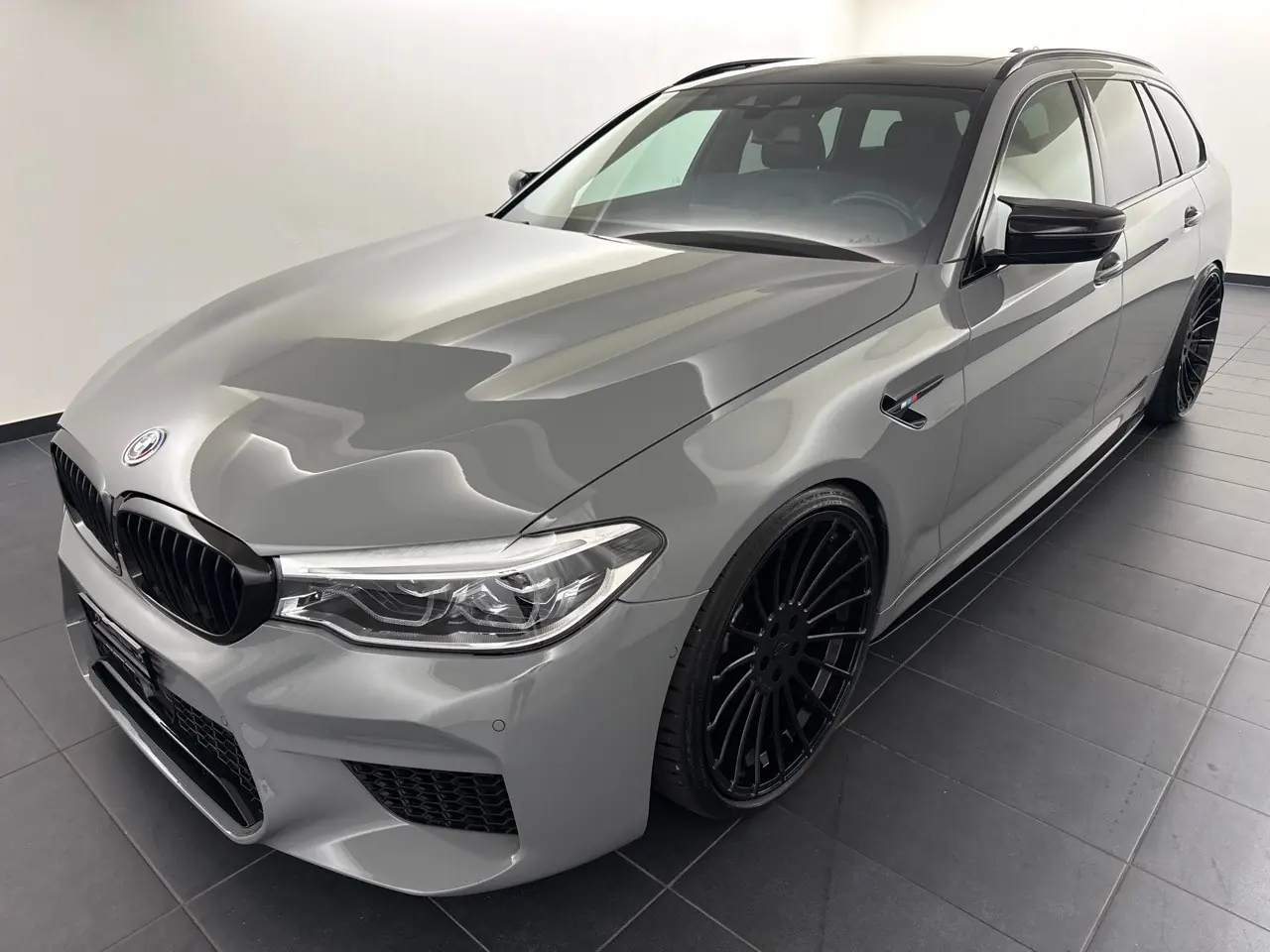 BMW 530d xDrive Touring — Prestige M5-Look, diesel performant, sans accident