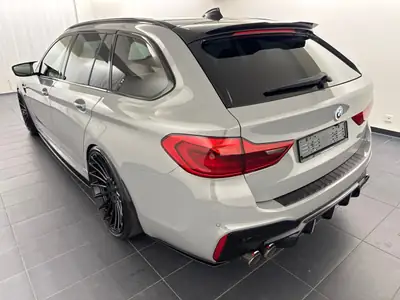 BMW 530d xDrive Touring — Prestige M5-Look, diesel performant, sans accident — côté