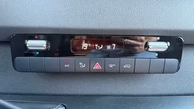 Mercedes-Benz Sprinter 316 CDI Lang — Utilitaire fiable, équipements premium, 141'490 km — Miniature 10