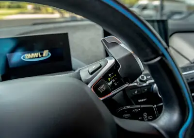 BMW i3s (94Ah) Range Extender — Hybride rechargeable innovant, 80'400 km — Miniature 17