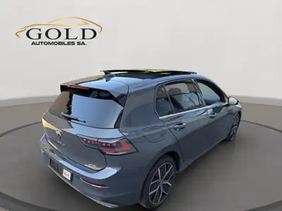 VW Golf 1.5 e-TSI mHEV Edition 50 — Hybride léger, toit panoramique, 17 800 km — côté