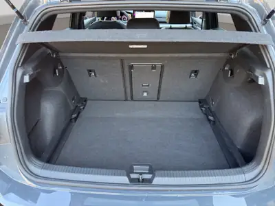 VW Golf 1.5 e-TSI mHEV Edition 50 — Hybride léger, toit panoramique, 17 800 km — Miniature 15