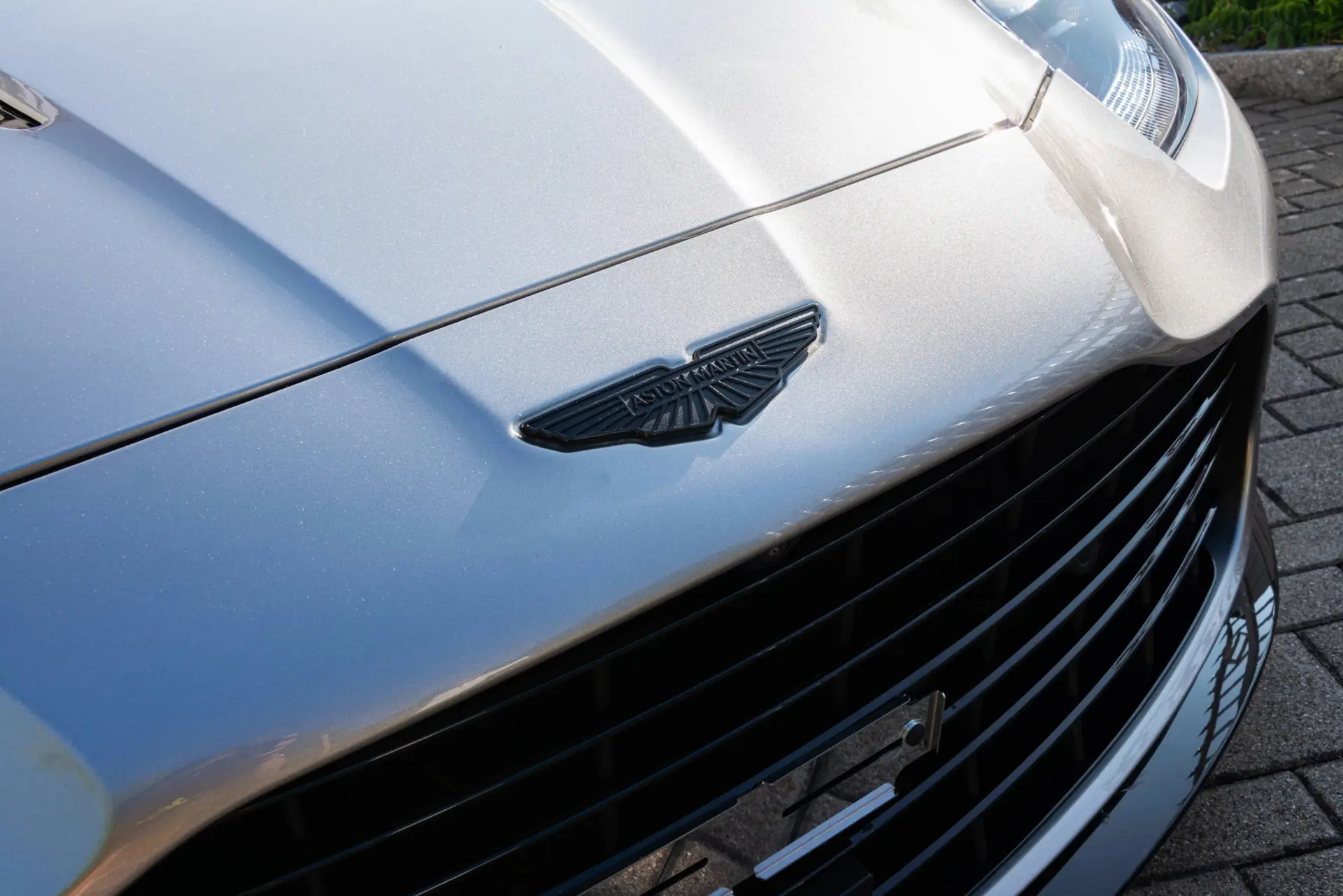 Aston Martin V12 Vanquish 2026 occasion Magden — 3