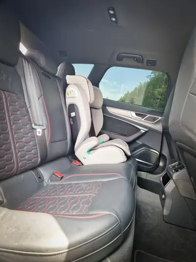 Audi RS6 Avant 4.0 TFSI V8 quattro — 600 ch, break sportif au prestige intact — Miniatur 13