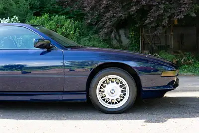 BMW 850i Coupé 1995 — Un classique intemporel de prestige allemand — Armaturenbrett