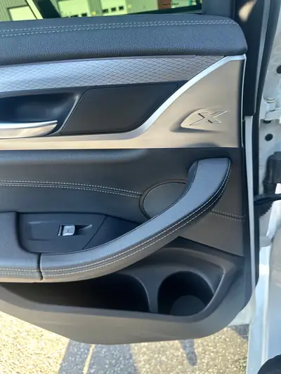 BMW X3 M40i xDrive 2019 — Performance et élégance à l'état pur — Thumbnail 12