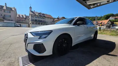 Audi S3 Sportback Quattro 2020 — 310 ch, transmission automatique, seulement 54'000 km — côté