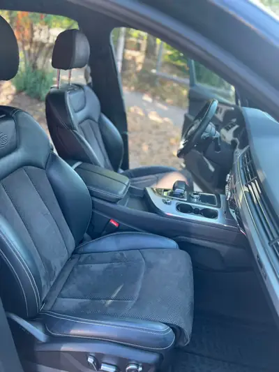 Audi Q7 3.0 V6 TDI 272 — SUV 7 places premium, entretien inclus jusqu'à 100 000 km — Miniature 7