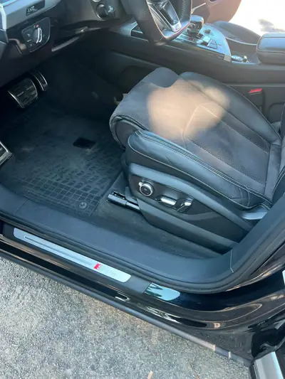 Audi Q7 3.0 V6 TDI 272 — SUV 7 places premium, entretien inclus jusqu'à 100 000 km — Miniature 9