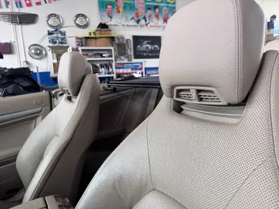 Mercedes-Benz E 350 Cabriolet — Élégance décapotable, 292 ch et consommation maîtrisée — interni
