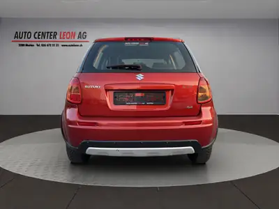 Suzuki SX4 1.6 GL Top 4WD — Robuste SUV polyvalent, 4x4 intégral et entretien à jour — tableau de bord
