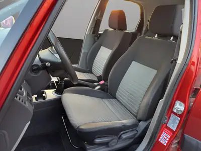 Suzuki SX4 1.6 GL Top 4WD — Robuste SUV polyvalent, 4x4 intégral et entretien à jour — Miniature 9