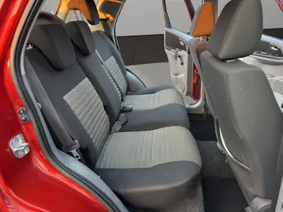 Suzuki SX4 1.6 GL Top 4WD — Robuste SUV polyvalent, 4x4 intégral et entretien à jour — Miniature 18