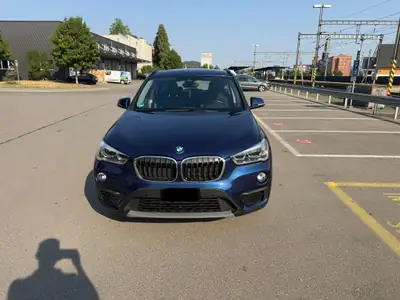 BMW X1 xDrive 18d — SUV compact diesel fiable, entretien impeccable — tableau de bord