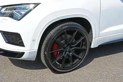 CUPRA Ateca 2.0 TSI 4Drive — SUV sportif 300 ch, intégrale performante — détail