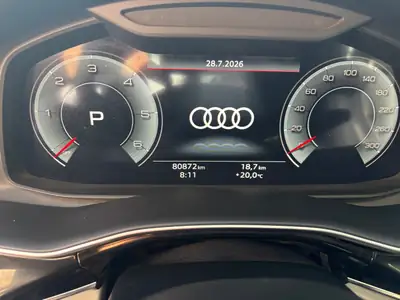 Audi Q8 50 TDI quattro — SUV coupé premium, 81 000 km, diesel hybride léger — tableau de bord